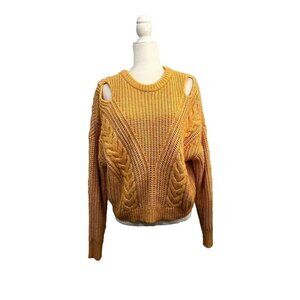 Express Cable Knit Sweater Chunky Key Hole Details Crew Neck Size Medium Mustard